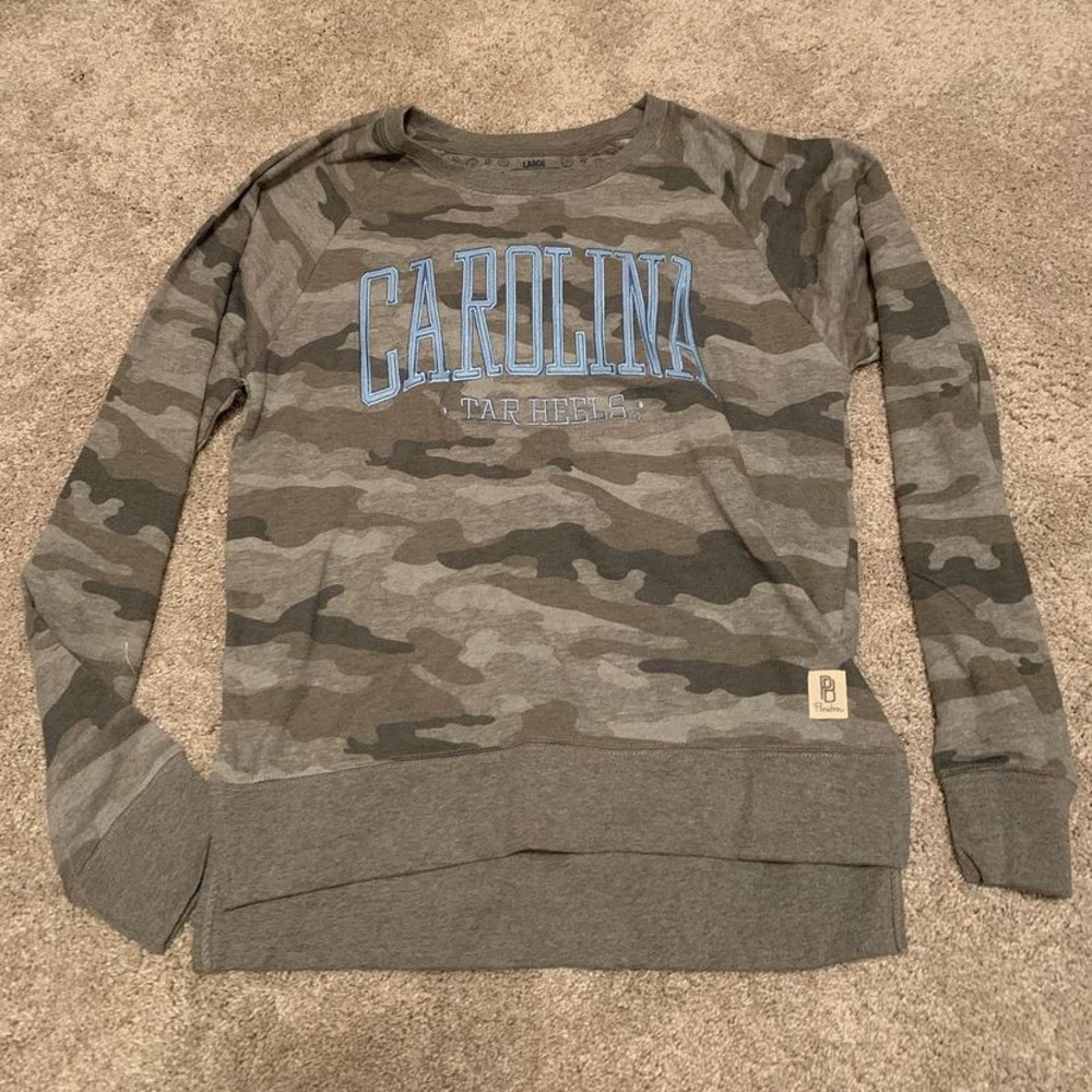 UNC Tarheels camo crewneck